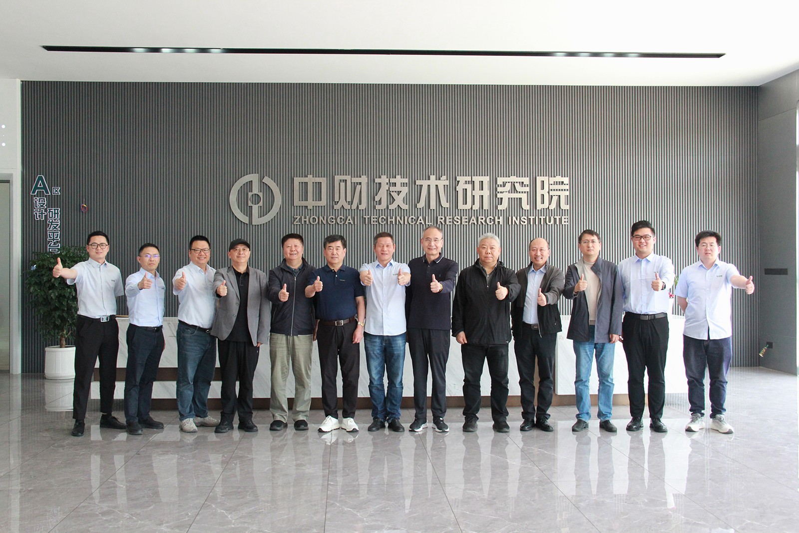 69f04d270928f.jpg 69f04d270928f.jpg